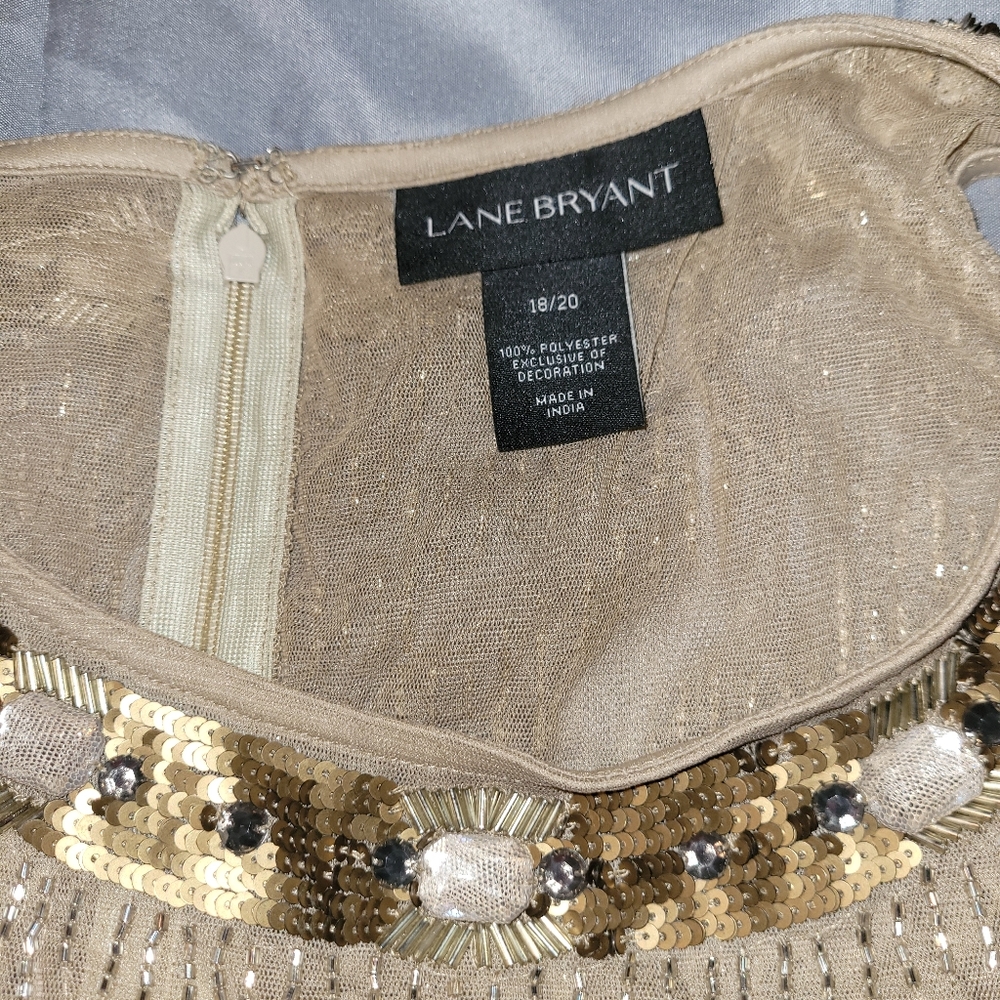 Dress - Picture 6 of 6